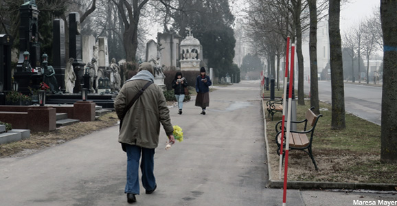 Den Zentralfriedhof Wien besuchen nicht nur Angehörige, sondern auch viele Touristen.