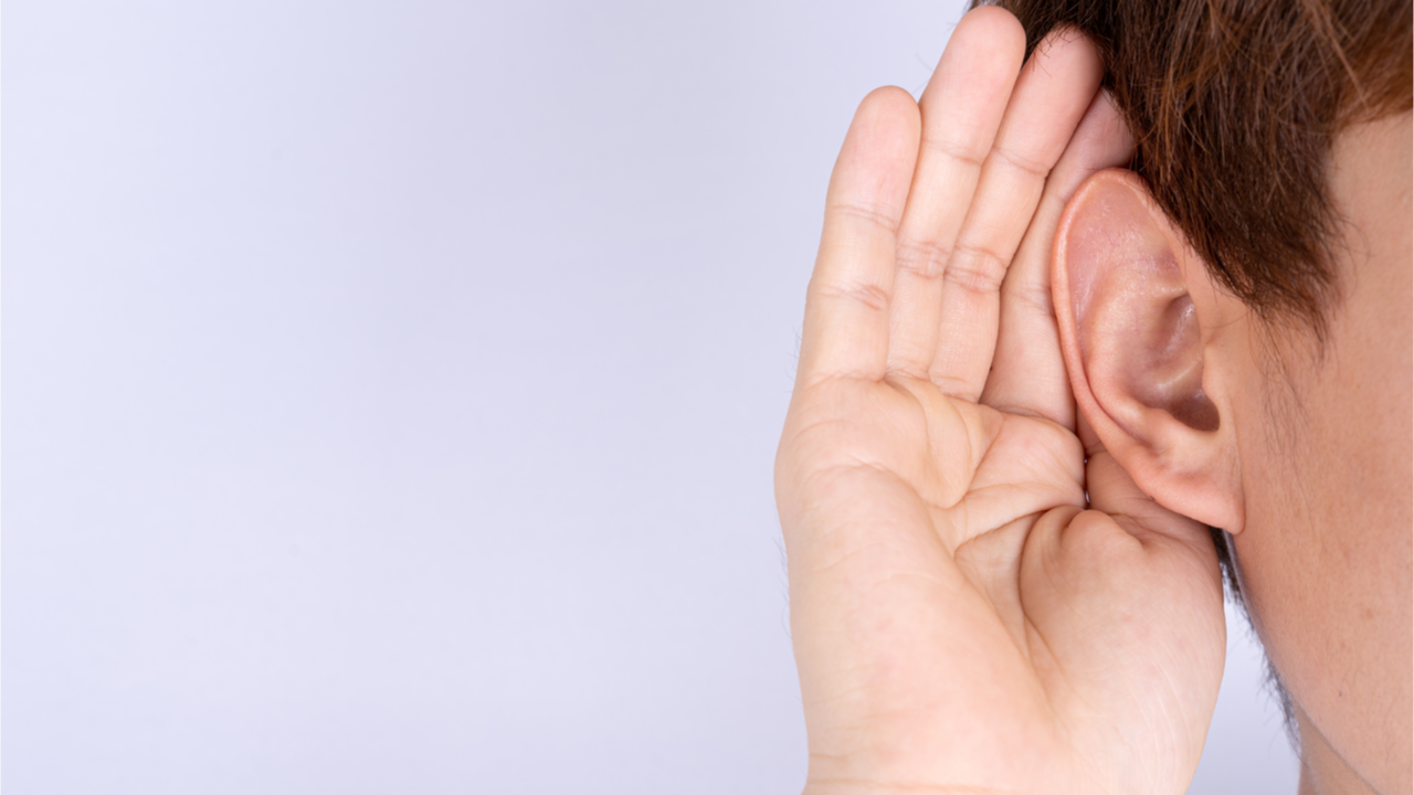 Ableknungen vermeiden, um aktives Zuhören zu ermöglichen.
